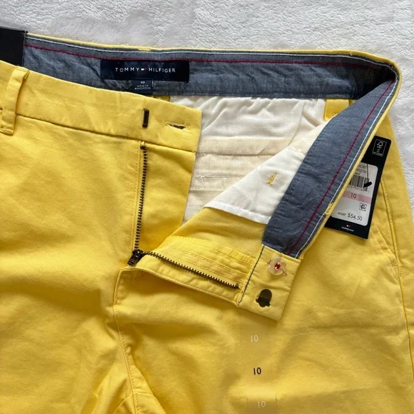 TOMMY HILFIGER Citronella Hollywood Classic 5" Short--10 - Picture 3 of 12